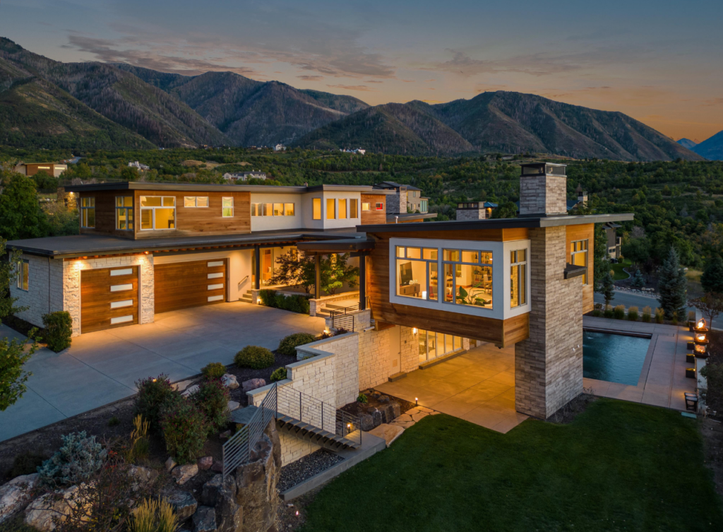 Embracing Elegance! Best Luxury Modern Mountain Homes
