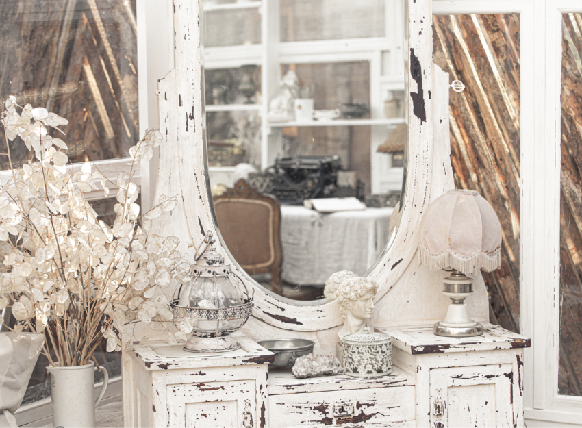 shabby chic design accents